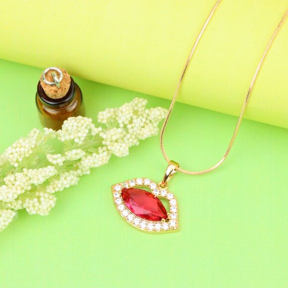 "Rose Gold Lips Pendant with Red Stone – Bold & Stylish, XPPT1206 - Picture 3 of 14